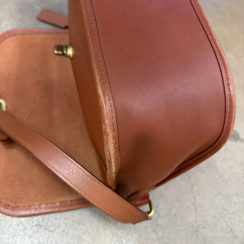 Coach 9790 City Bag INK STAIN Leather Crossbody British Tan - Picture 6 of 10